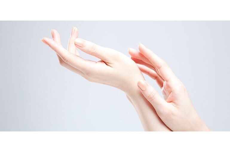 2AA52A24-F34E-40FB-888C-F59CEF86E90F